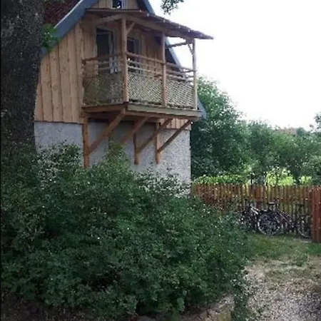 Mazurski Dworek Przy Jeziorze Dworackie Exterior foto