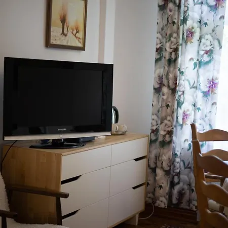 Mazurski Dworek Przy Jeziorze Dworackie Exterior foto