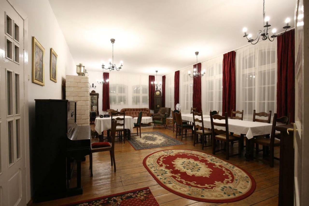 Mazurski Dworek Przy Jeziorze Privatunterkunft